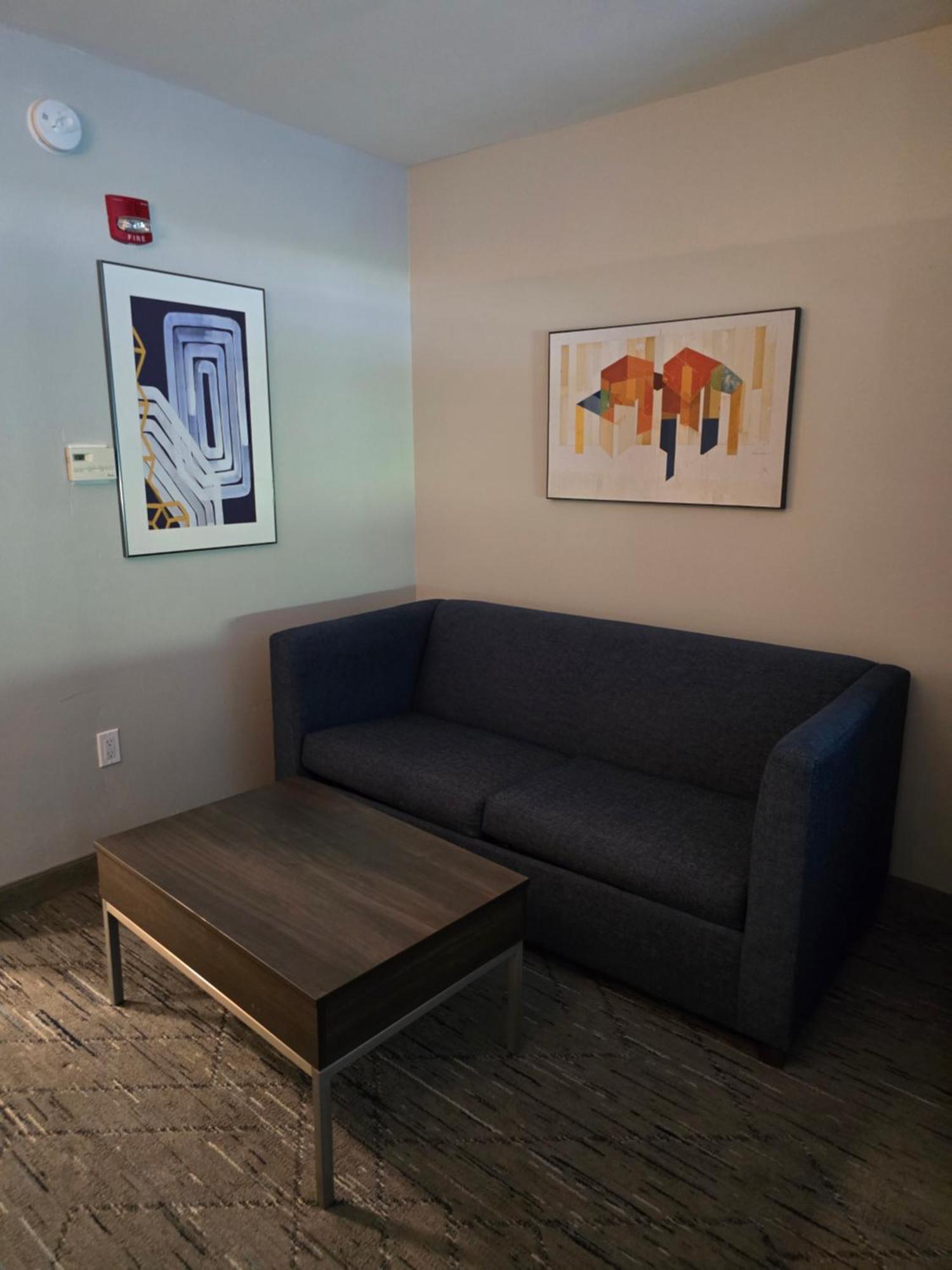 Holiday Inn Express & Suites - Smithfield/Selma By Ihg Exterior foto