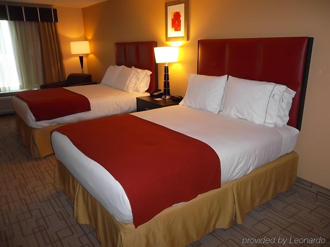 Holiday Inn Express & Suites - Smithfield/Selma By Ihg Quarto foto
